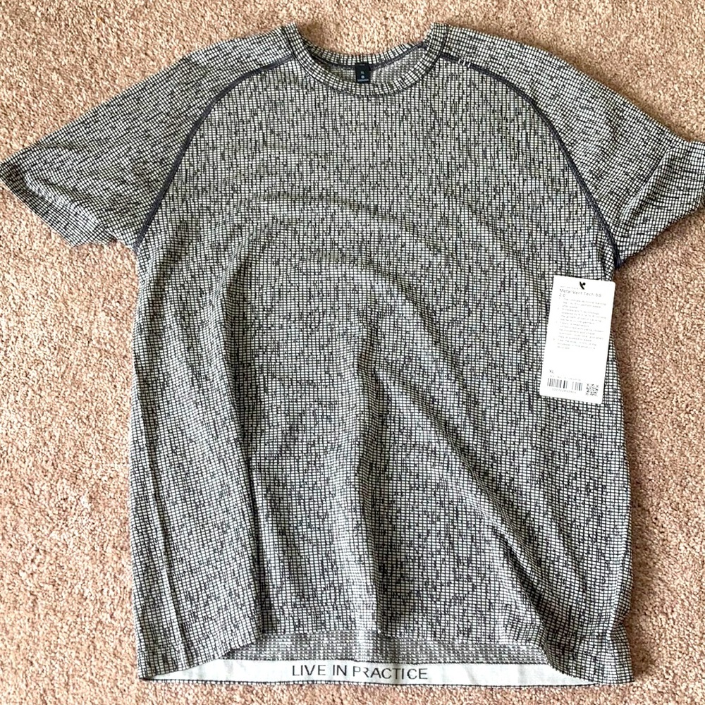 NWT Lululemon Men’s MetalVent Tech SS XL